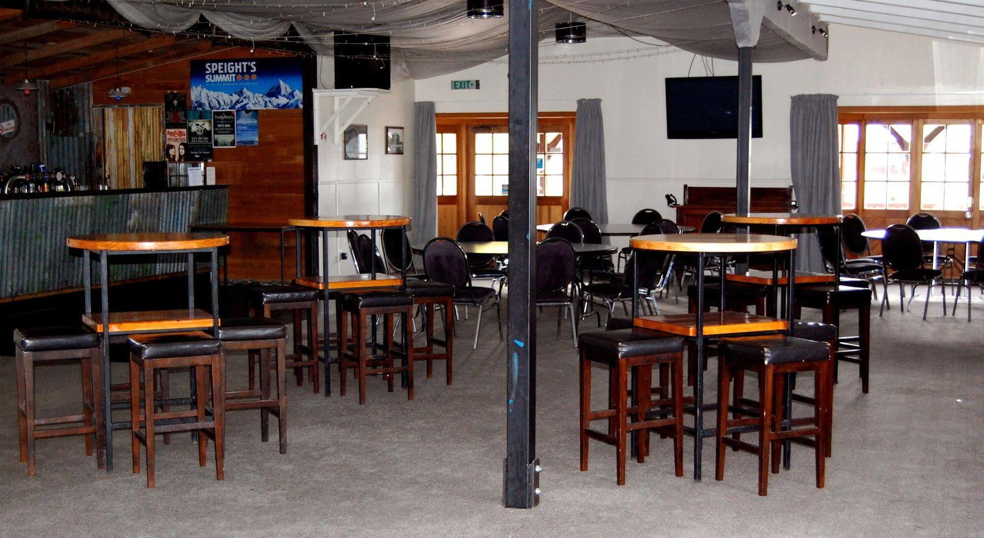 Hotel The Blue Pub Methven Exterior foto